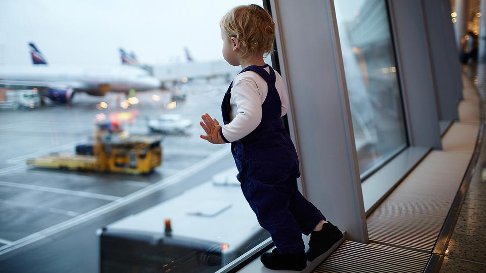 https://t7.leapfrog.com/images/lp-content-img/travelling_with_a_toddler.jpg